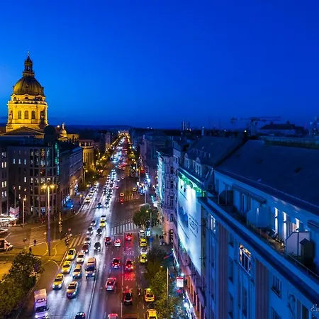 Eye Of Penthouse דירה